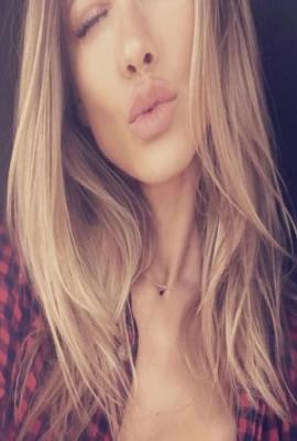 Isobel  Escort Paris