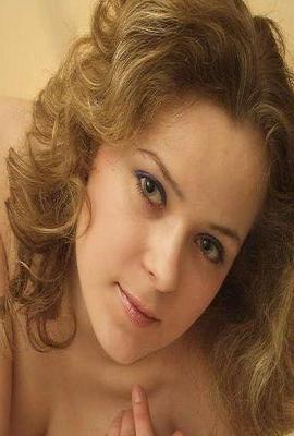 Estelle34  Escort Agde
