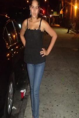 Naatachatte  Escort Aubervilliers